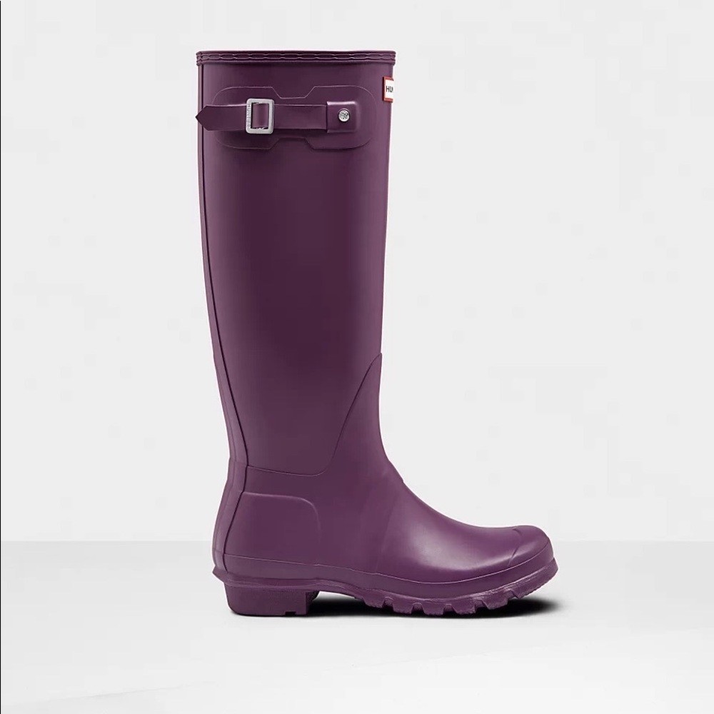 Women’s size 7 Hunter Rain Boots